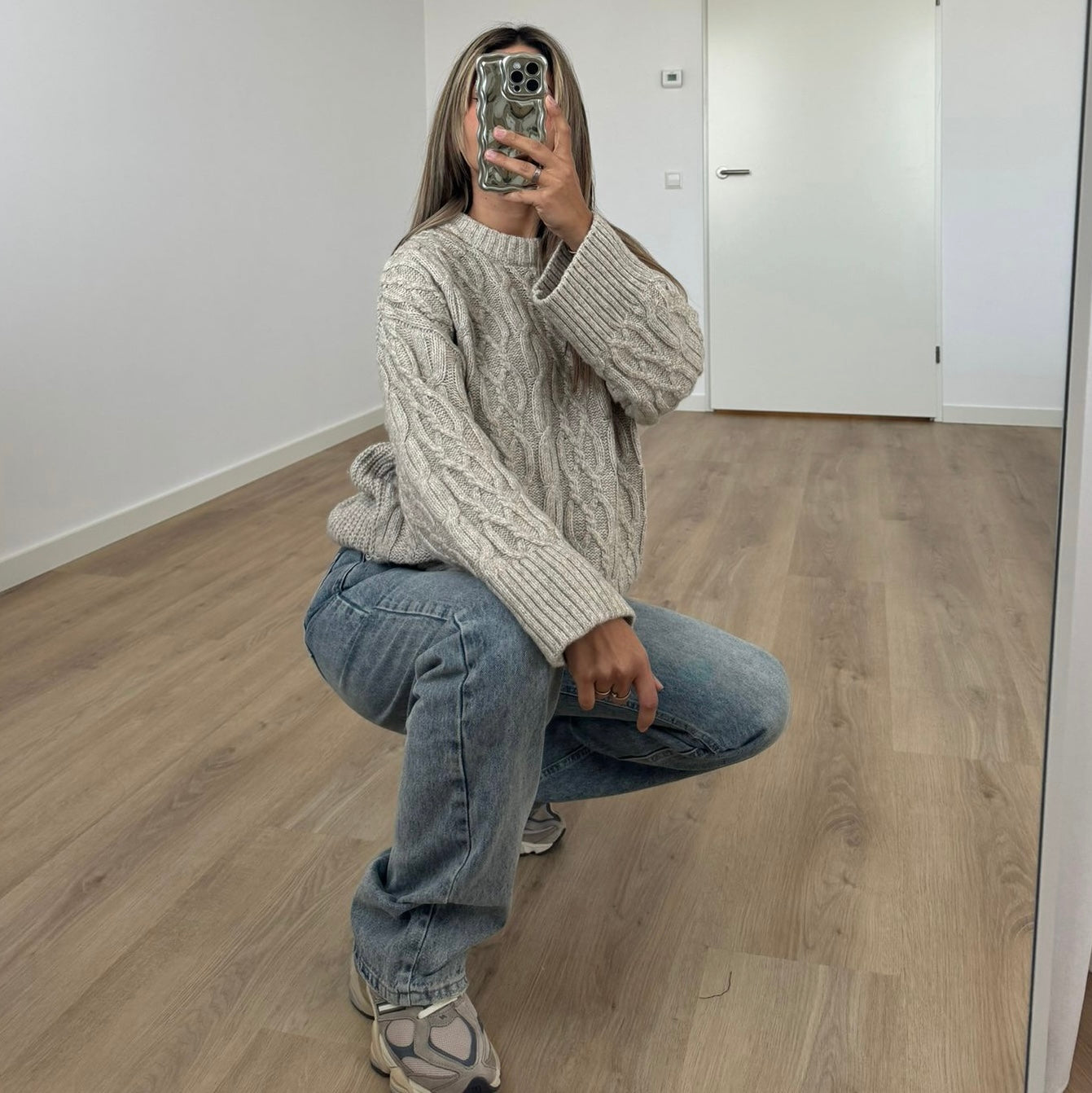 JEANS & PANTS