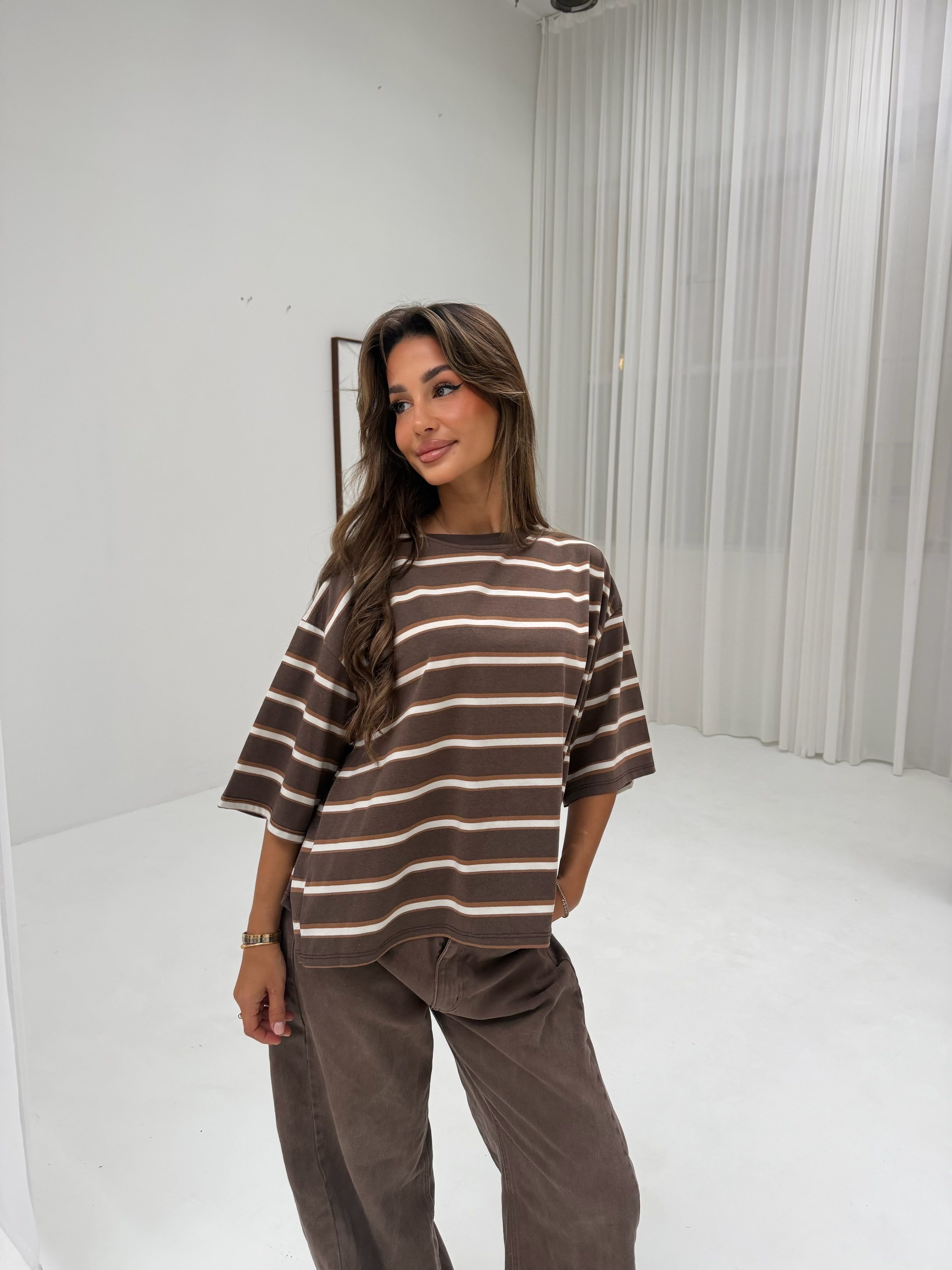 Open back tee brown