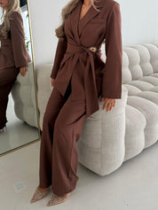 Mia | Brown