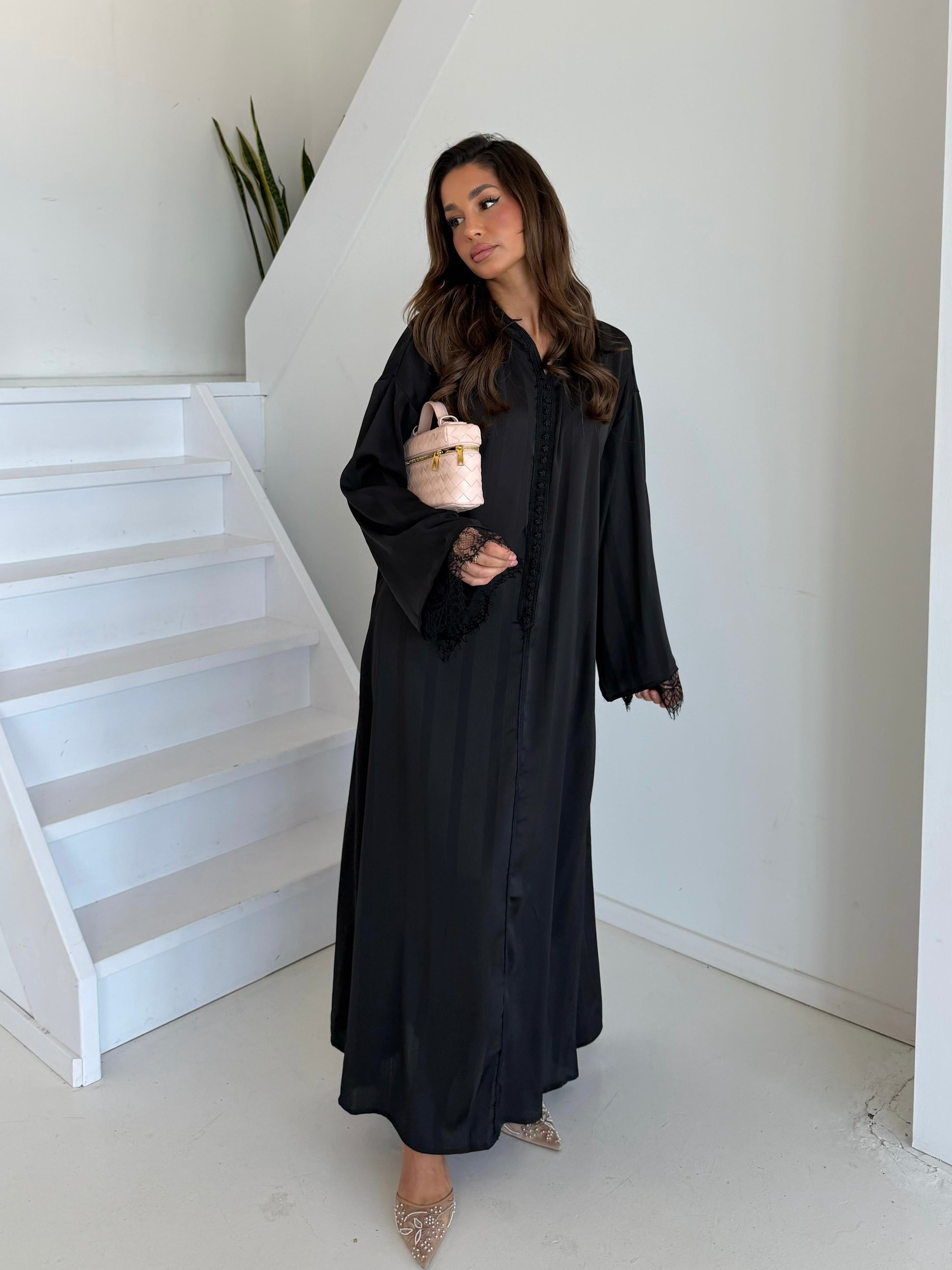 Premium abaya hooded | Black