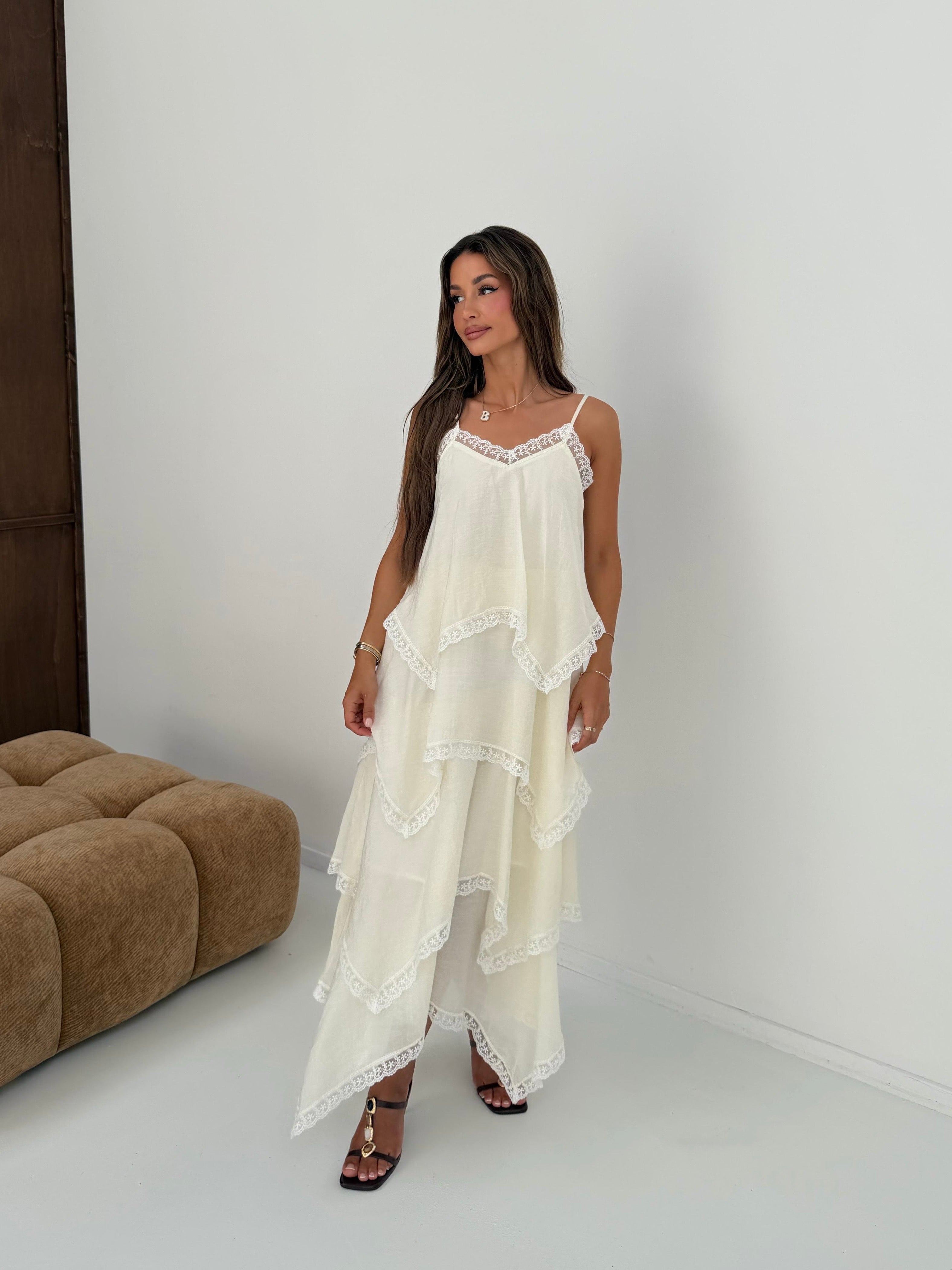 Dress firfir cream