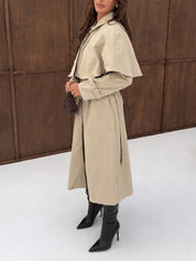 Trenchcoat cape