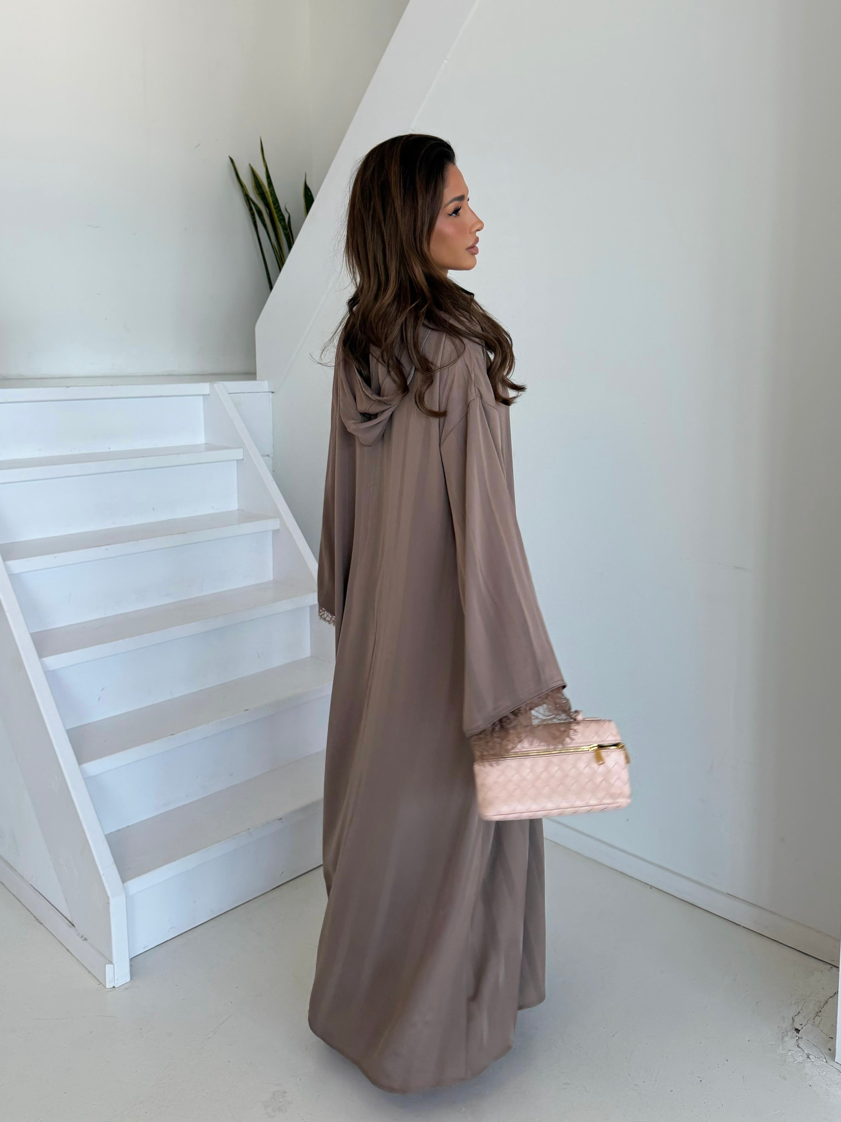 Premium hooded abaya | Taupe