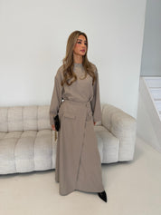 Bescheidenheid | Taupe