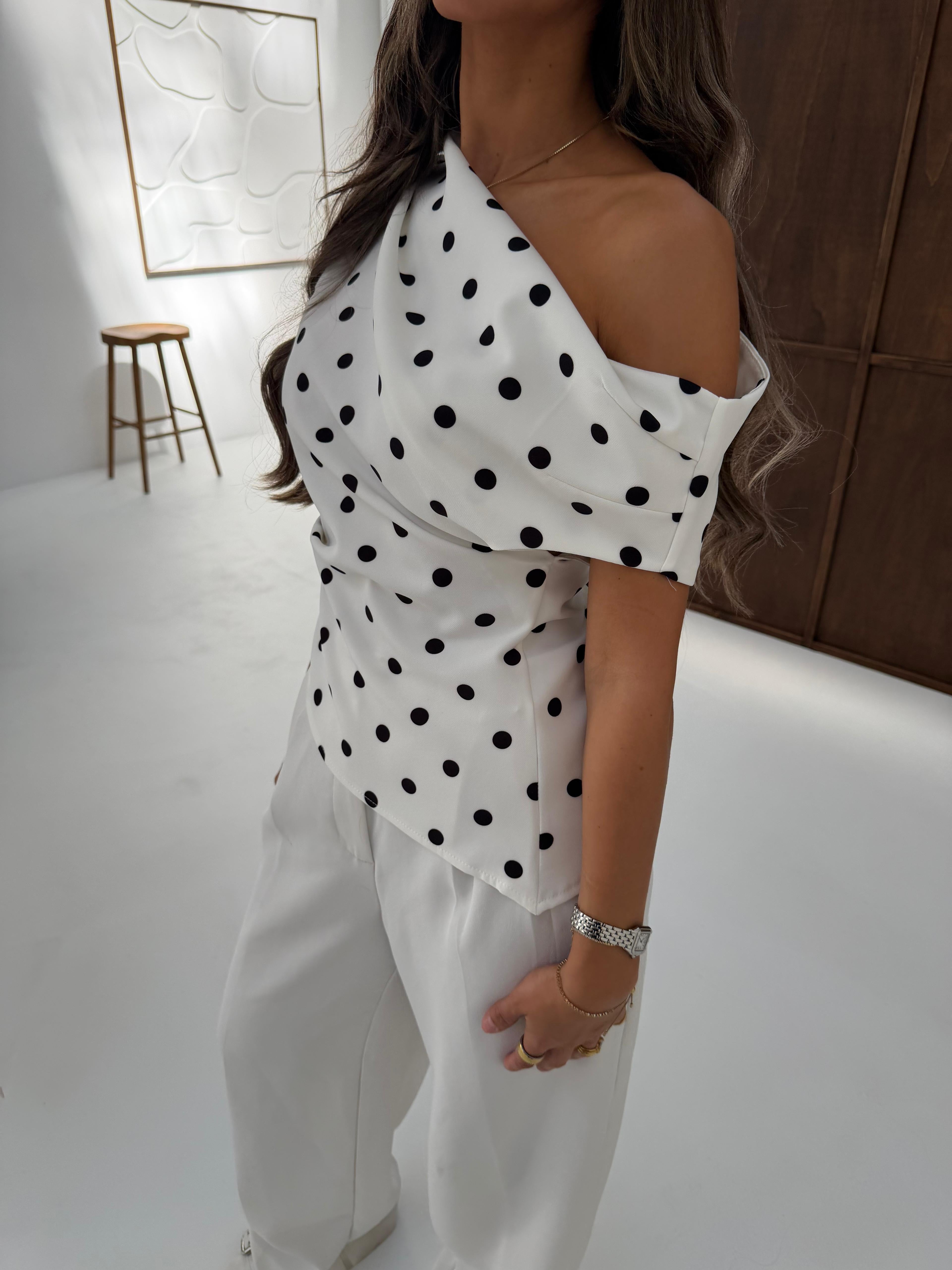 Polka dot top | White