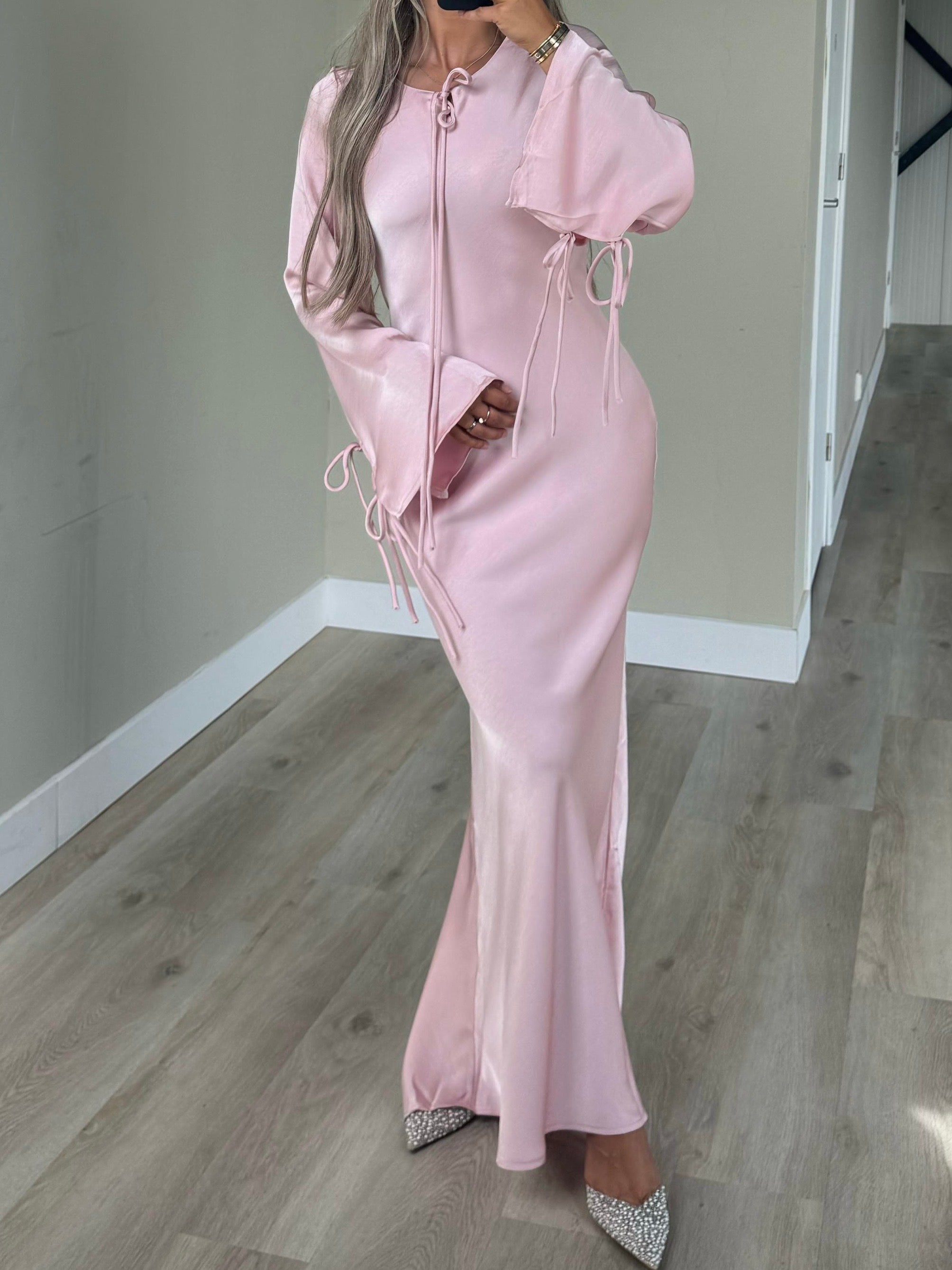 Satin dress pink