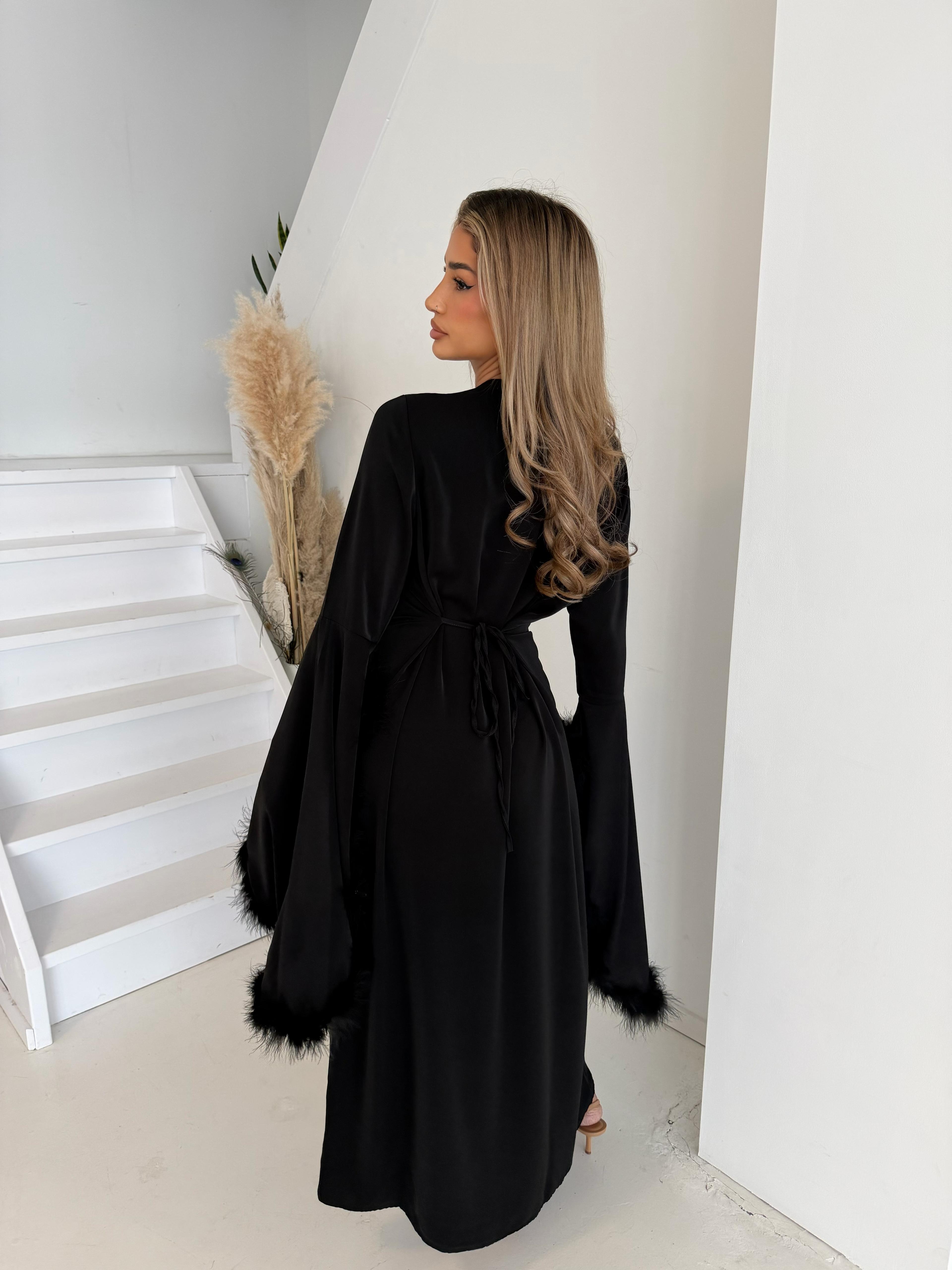 Jurk met veren | Zwart