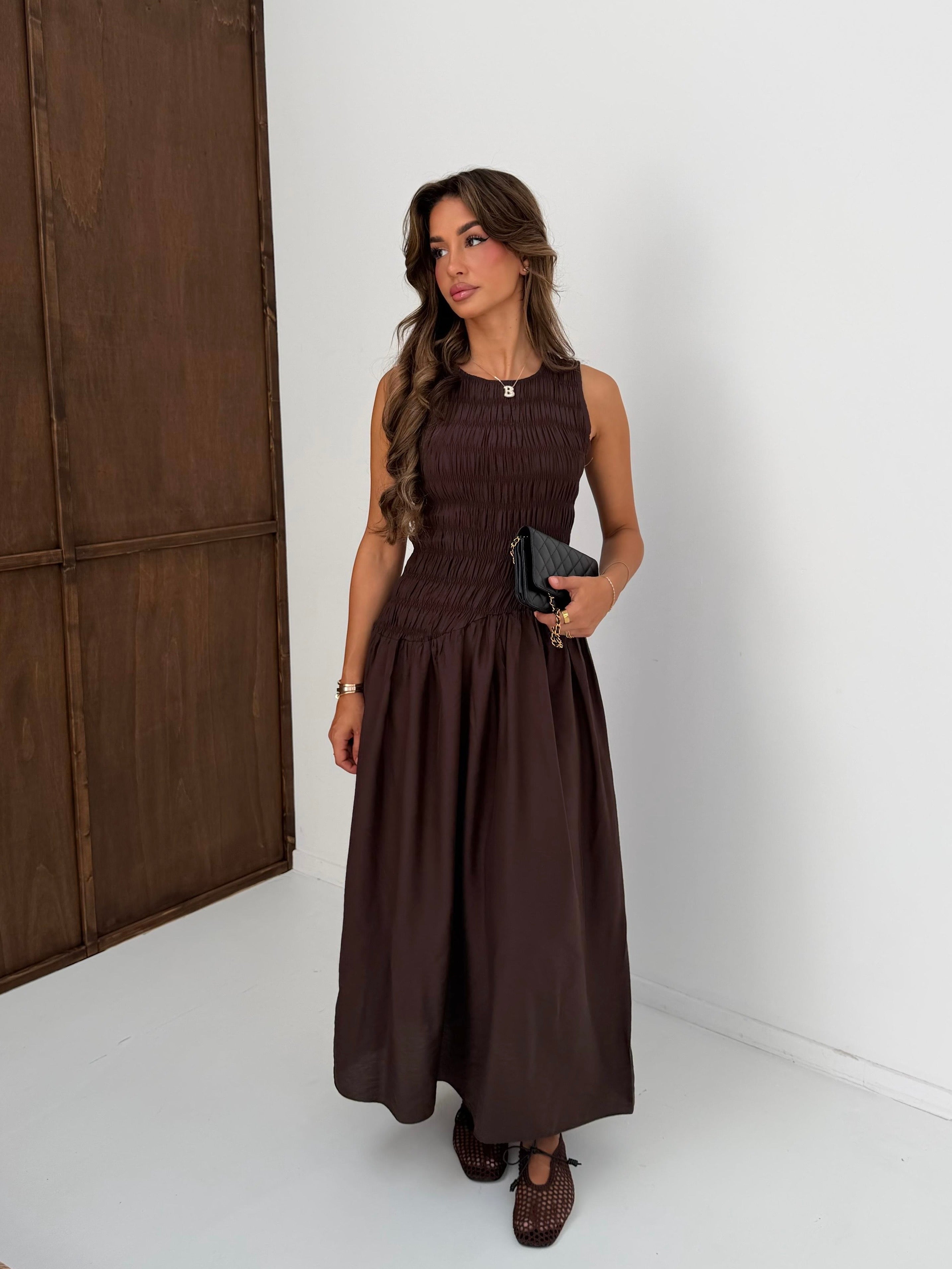 Summer | Brown