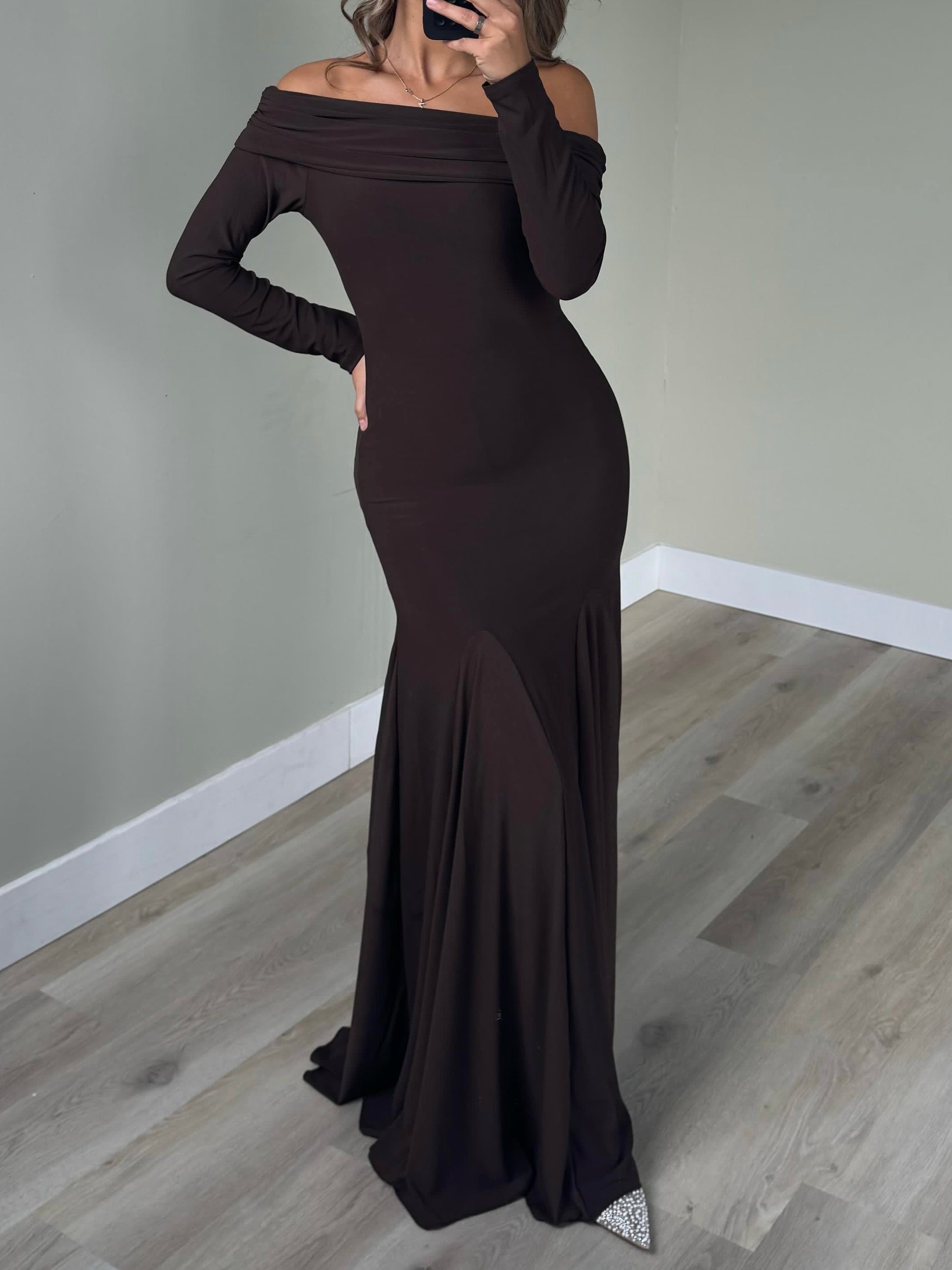 Niya | Brown