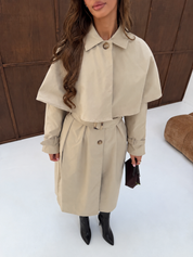 Trenchcoat cape