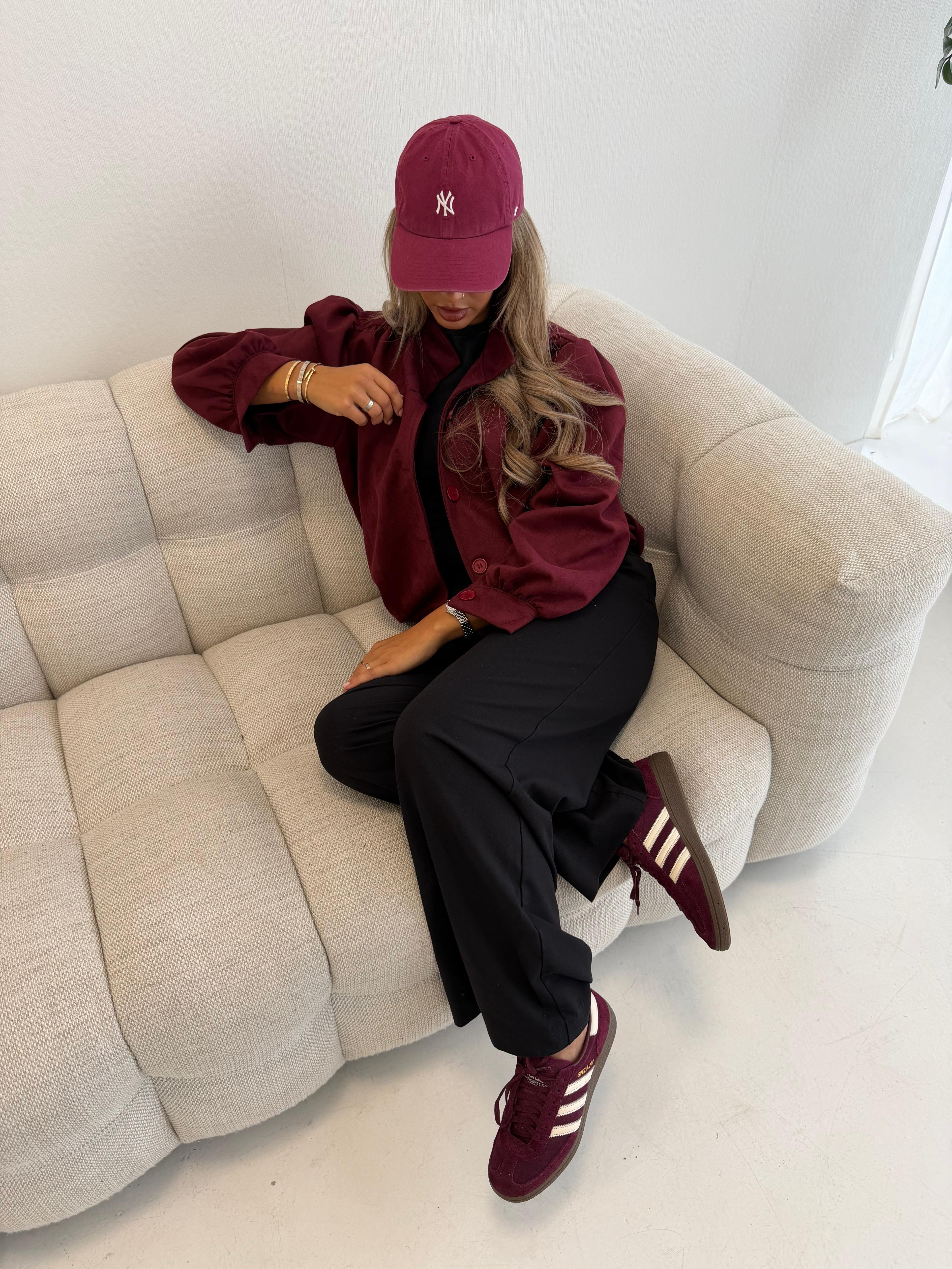 Ruby | Suede jack bordeaux