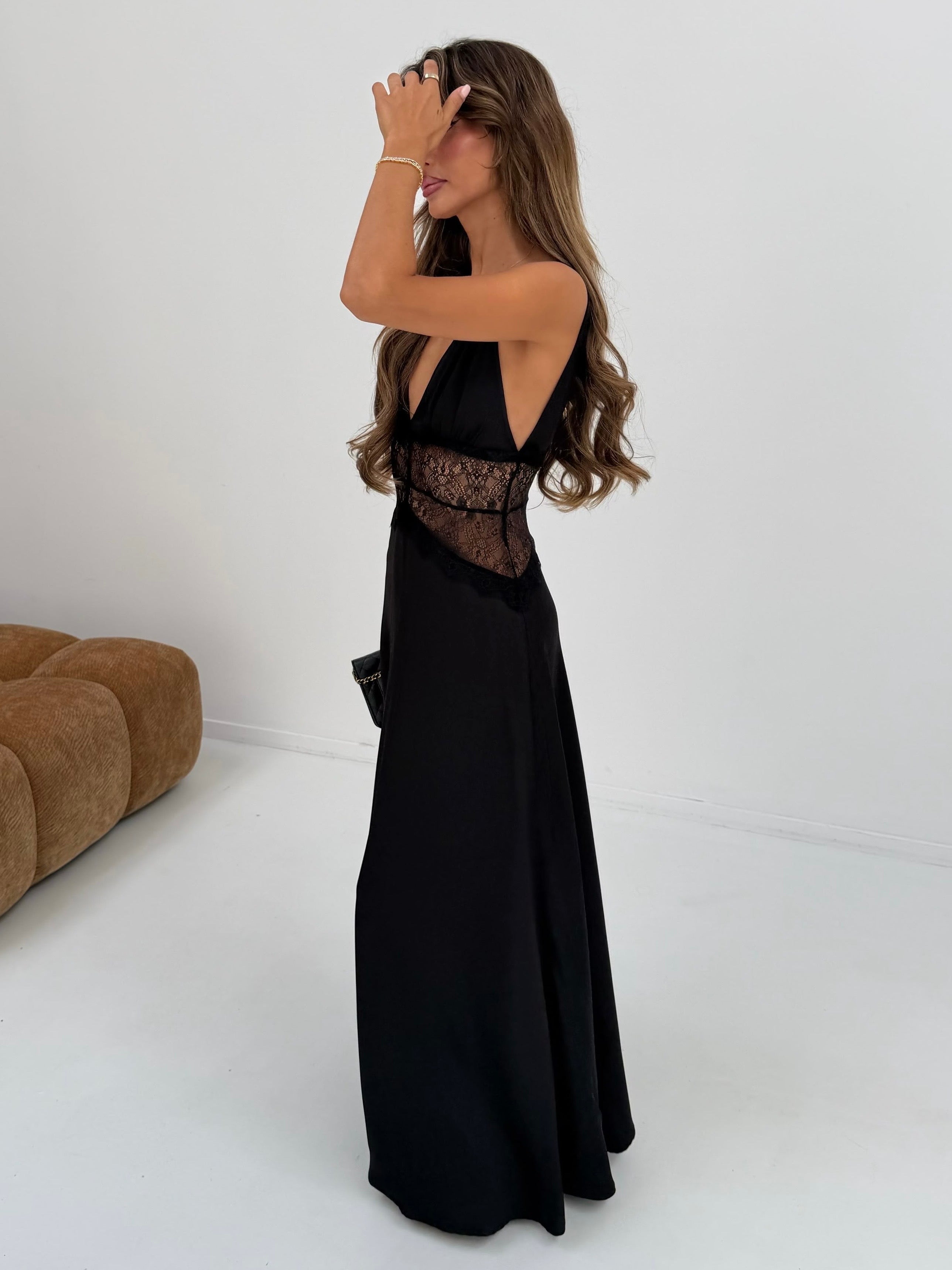 Lace dress black
